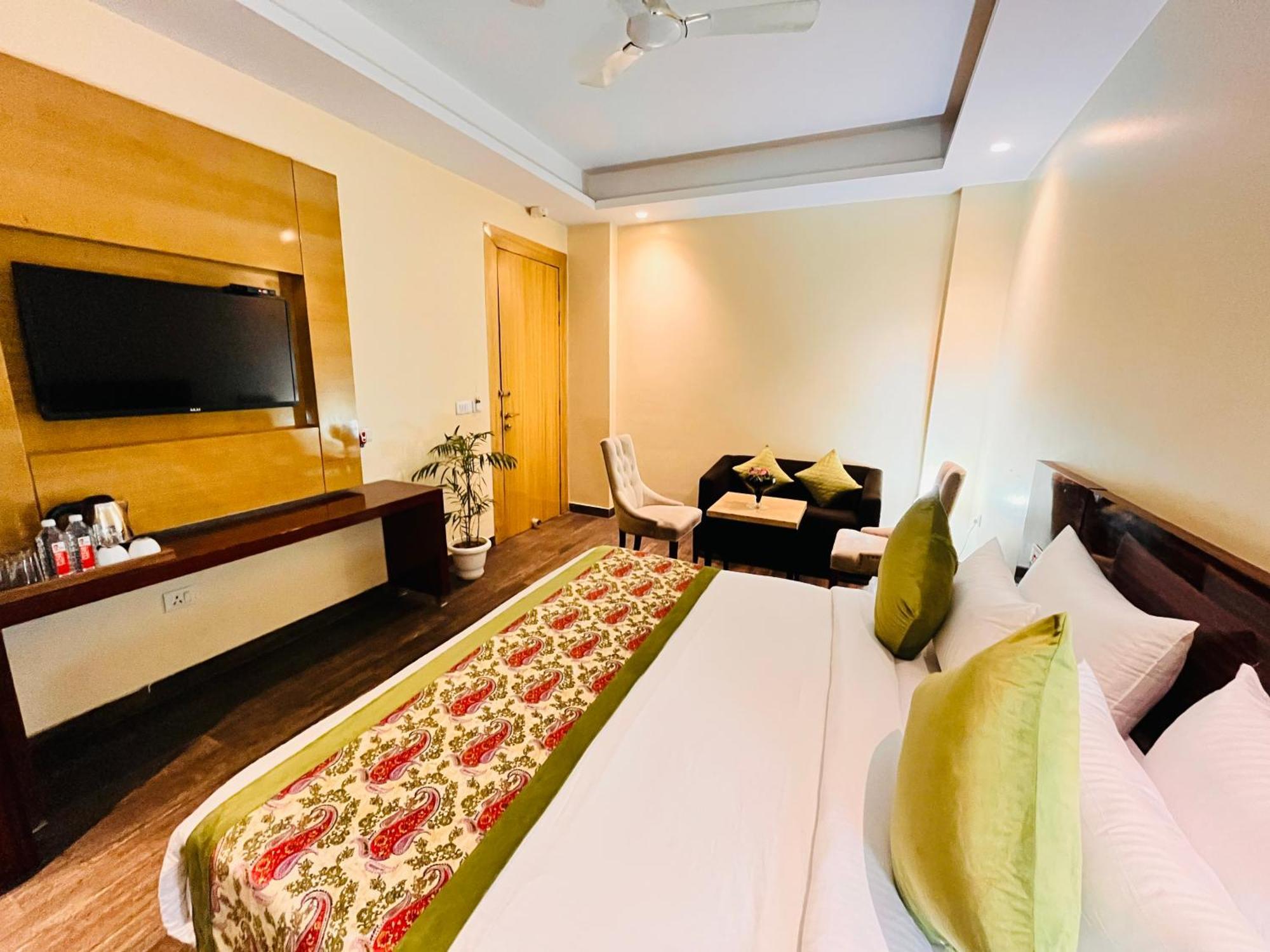 Hotel Banz Near Indira Gandhi Airport Delhi Nueva Delhi Exterior foto
