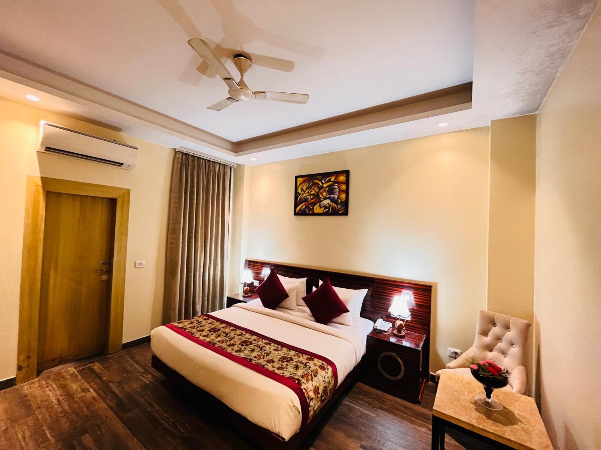 Hotel Banz Near Indira Gandhi Airport Delhi Nueva Delhi Exterior foto