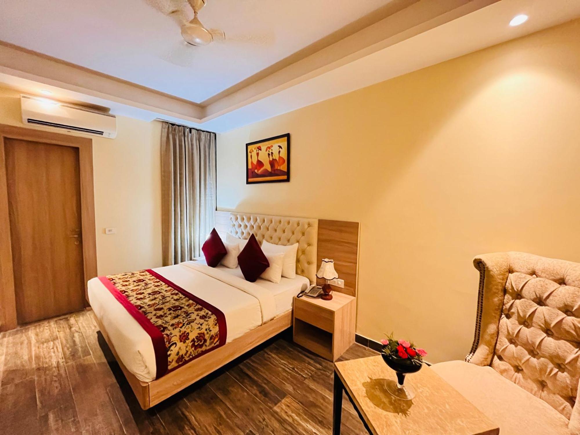 Hotel Banz Near Indira Gandhi Airport Delhi Nueva Delhi Exterior foto