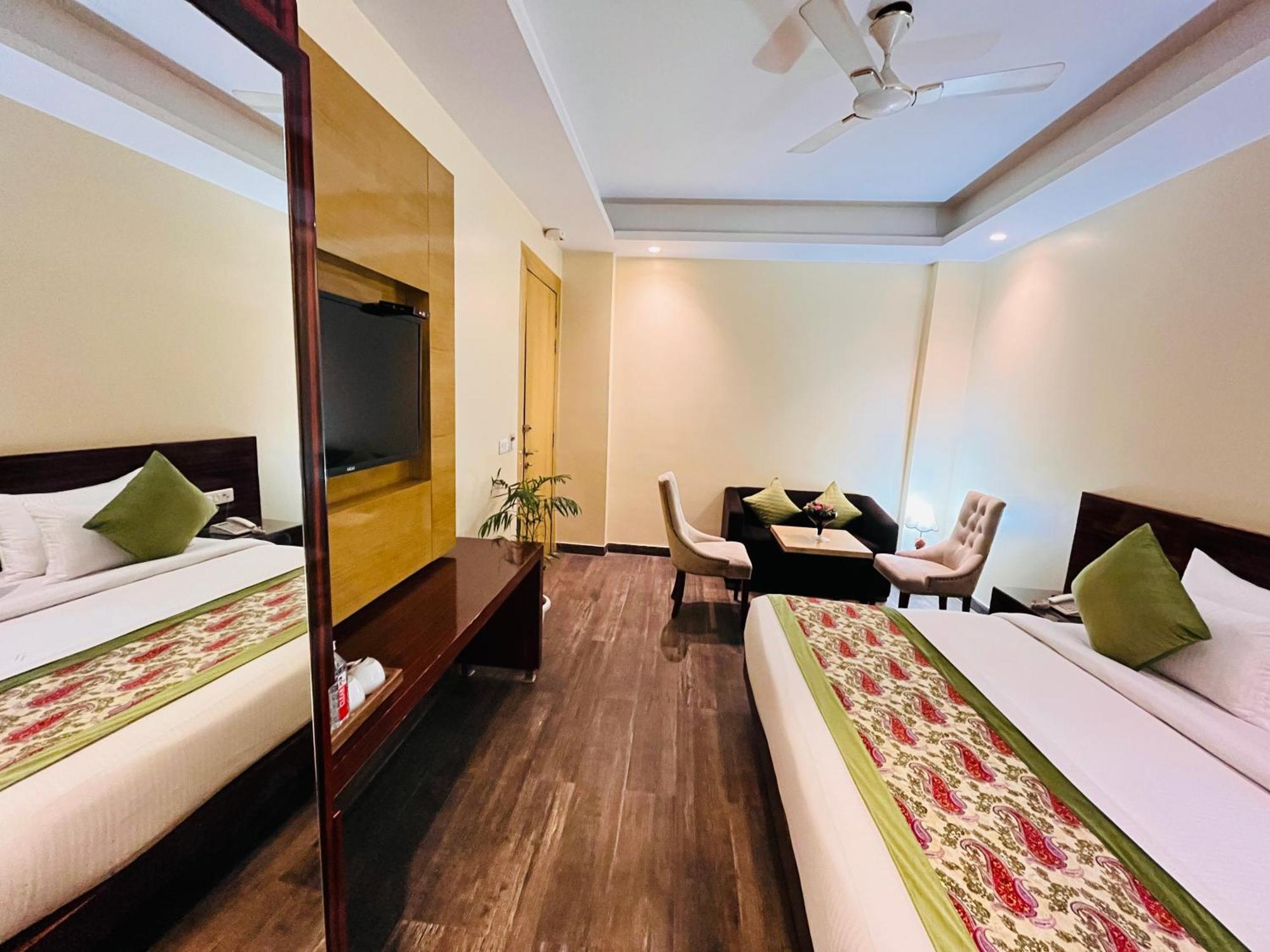 Hotel Banz Near Indira Gandhi Airport Delhi Nueva Delhi Exterior foto