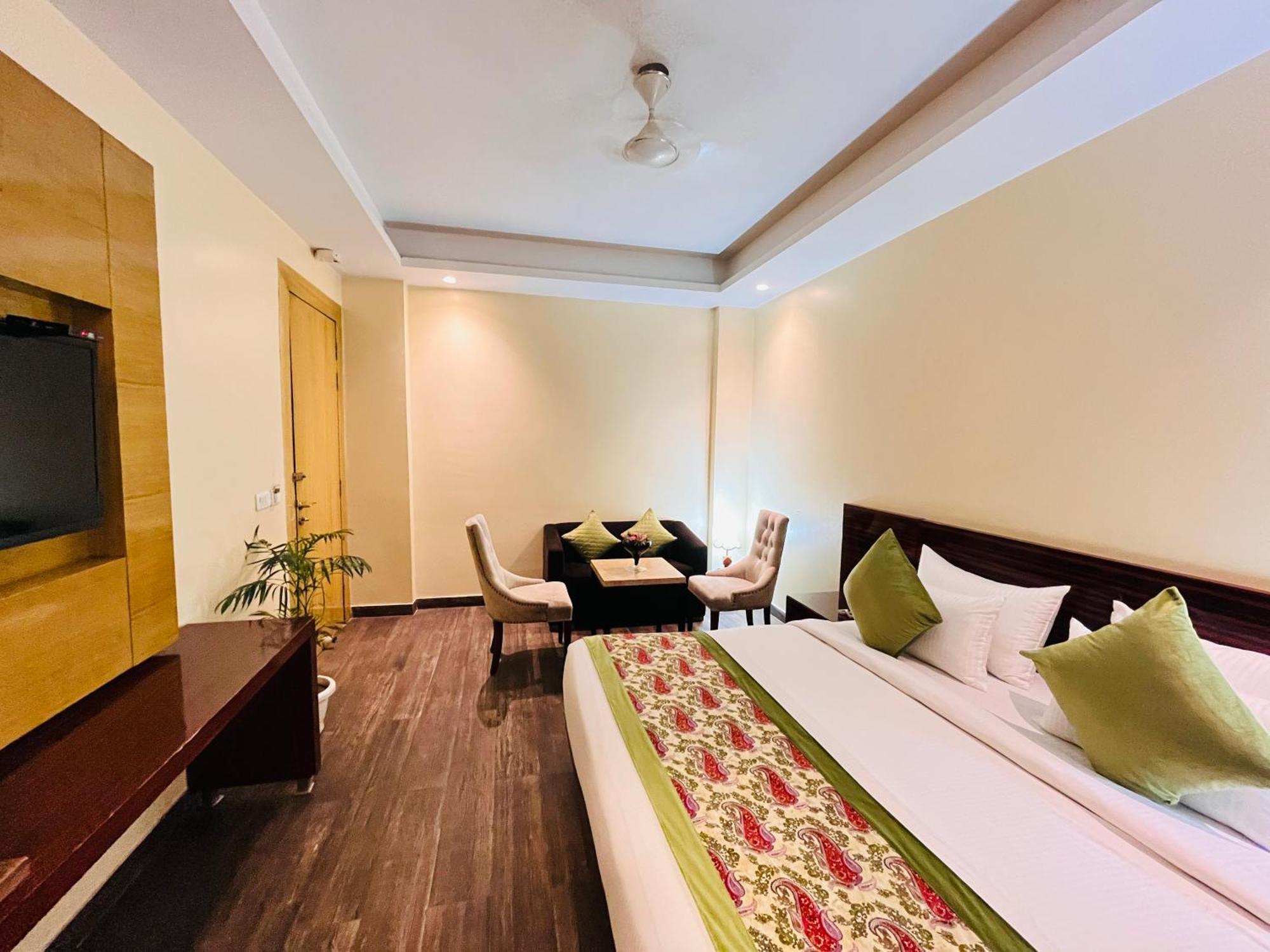 Hotel Banz Near Indira Gandhi Airport Delhi Nueva Delhi Exterior foto
