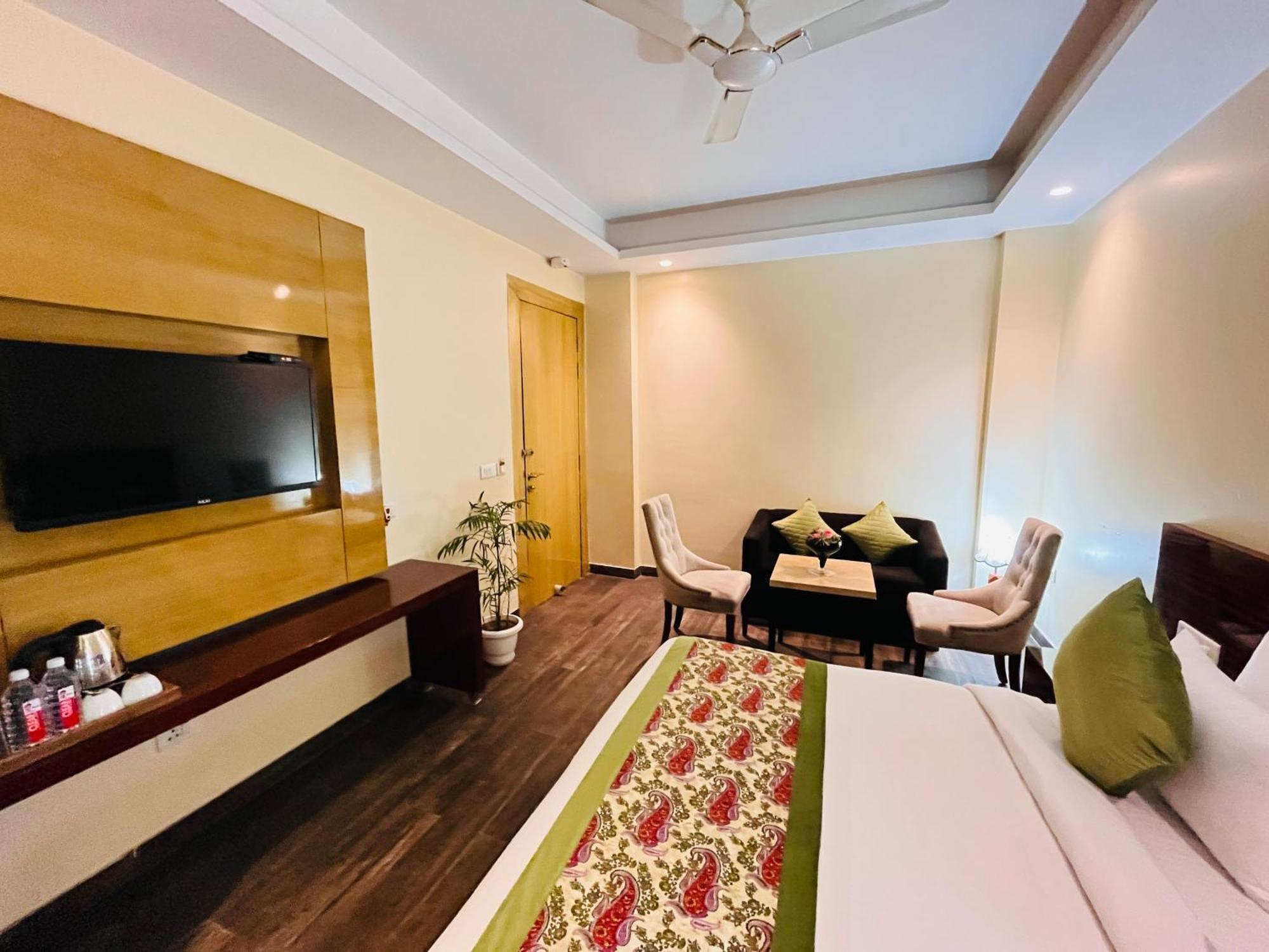 Hotel Banz Near Indira Gandhi Airport Delhi Nueva Delhi Exterior foto