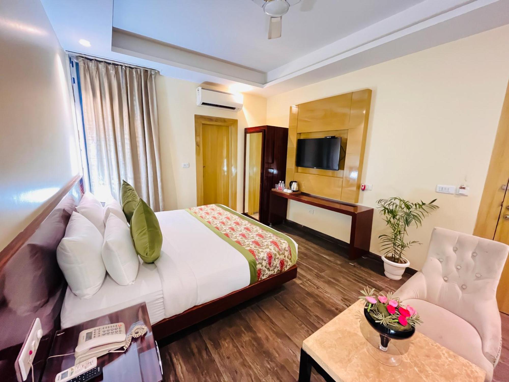 Hotel Banz Near Indira Gandhi Airport Delhi Nueva Delhi Exterior foto