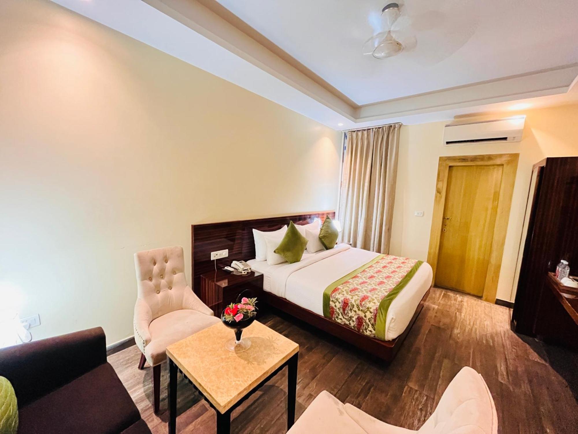 Hotel Banz Near Indira Gandhi Airport Delhi Nueva Delhi Exterior foto